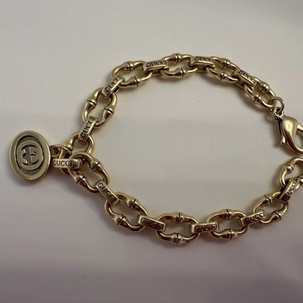Gucci Gold Chain Interlock Bracelet - Picture 6 of 6
